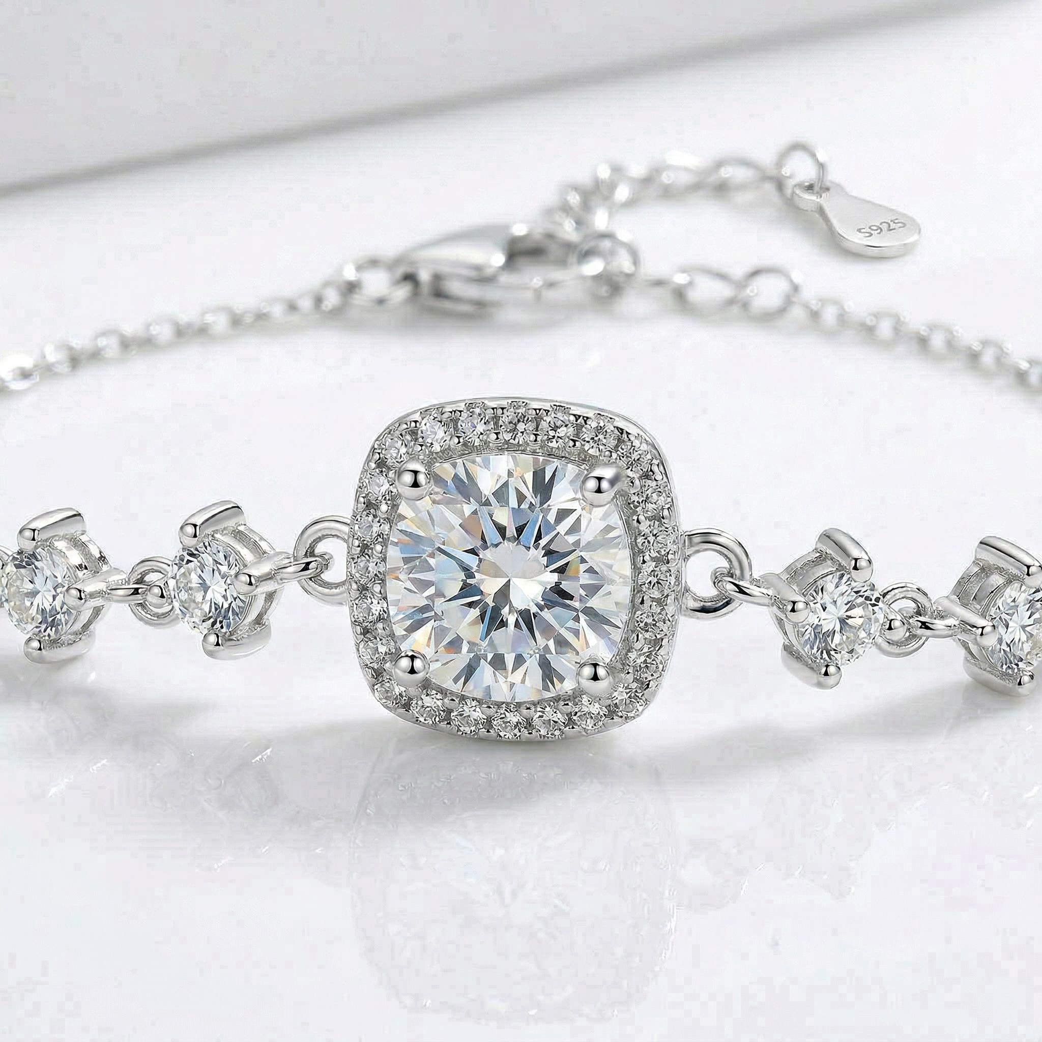 0.8CT Round Cut VVS Moissanite S925 Silver Bracelet