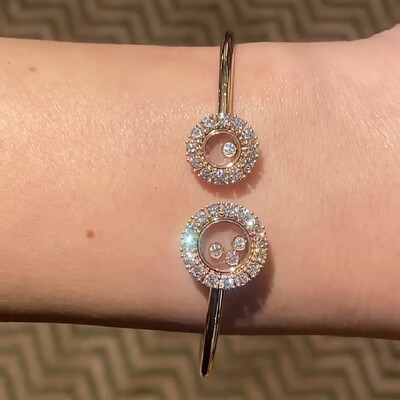 Double Round Shaped Floating Diamonds Bracelet