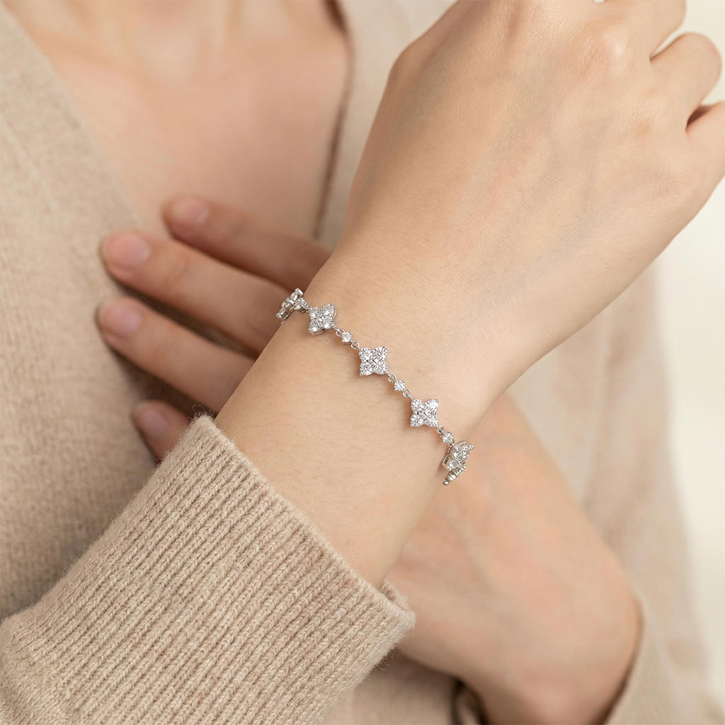 VVS Moissanite S925 Silver Four Leaf Clover Bracelet