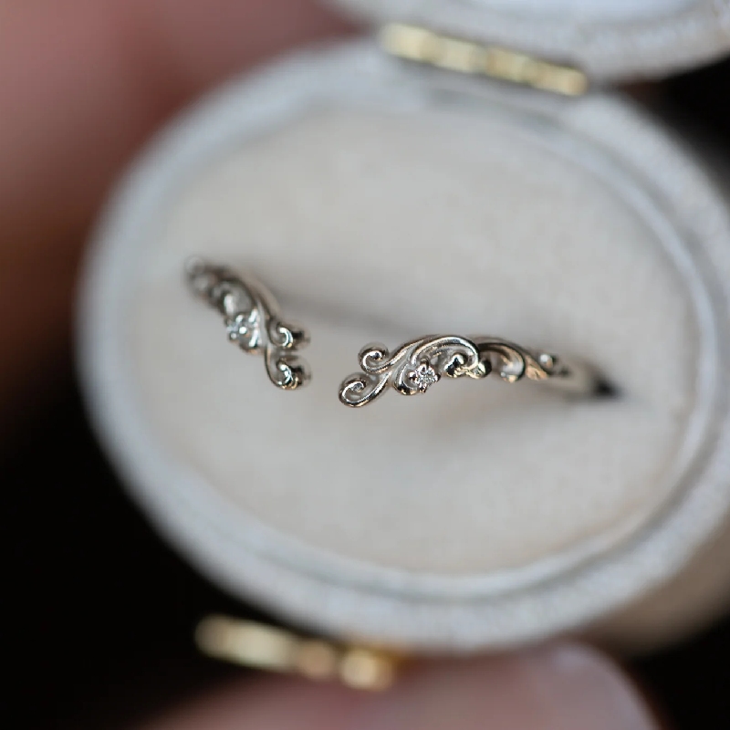 Open Filigree Wedding Band