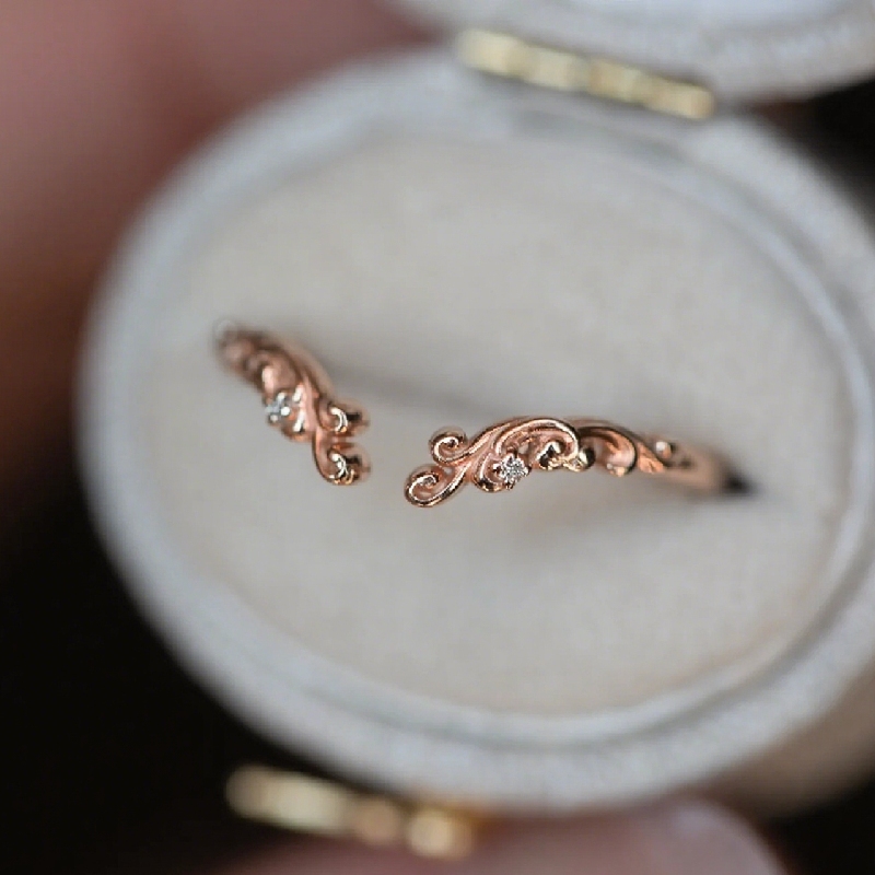 Open Filigree Wedding Band