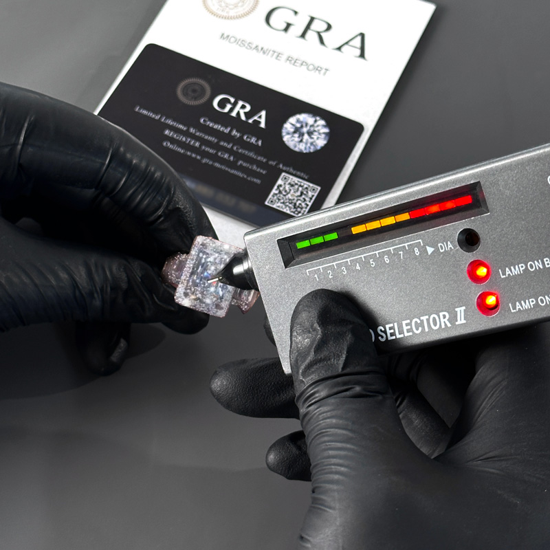 6.24CT Radiant Cut VVS Moissanite Halo Engagement Ring 6.24CT Radiant Cut VVS Moissanite Halo Engagement Ring