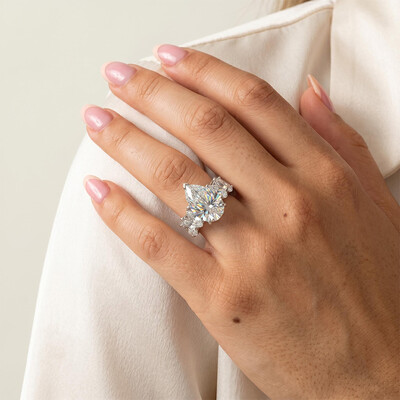 5.57ct. tw. Pear Cut VVS Moissanite Pave Engagement Ring