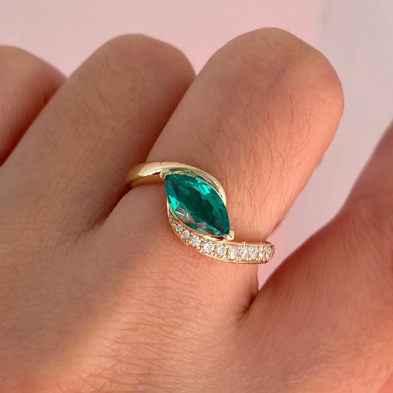 2.35CT Marquise Cut Emerald Diamond Engagement Ring