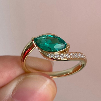 2.35CT Marquise Cut Emerald Diamond Engagement Ring