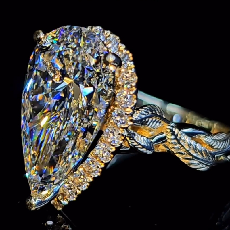 4.6CT Pear Cut VVS Moissanite Halo Engagement Ring