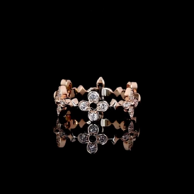 Round Cut VVS Moissanite Four-Leaf Clover Wedding Band