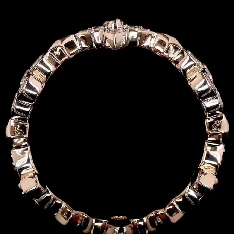 Round Cut VVS Moissanite Four-Leaf Clover Wedding Band