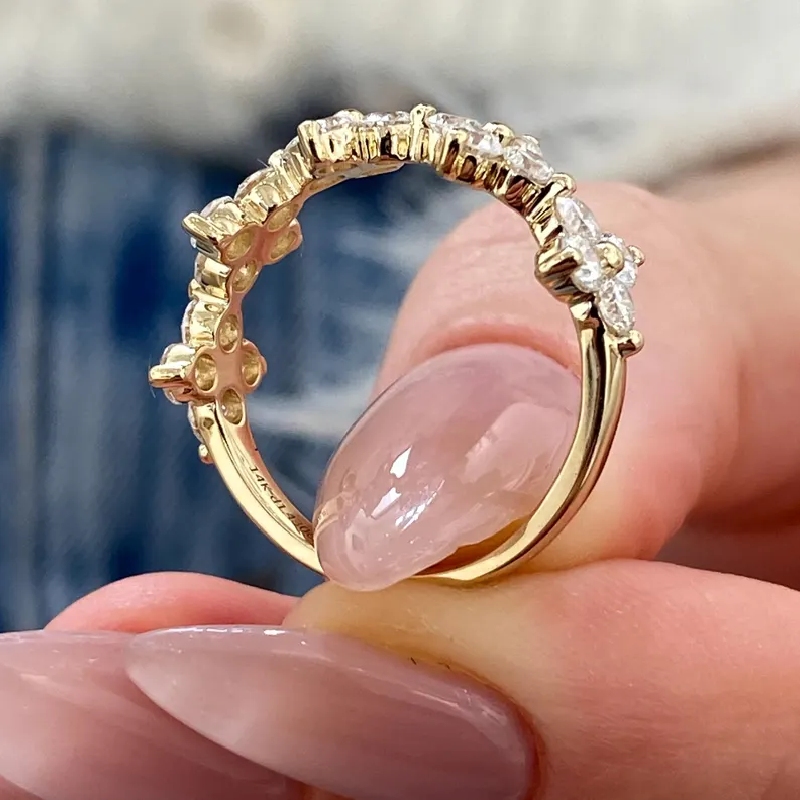 2CT Round Cut  VVS Moissanite Floral Cluster Wedding Band