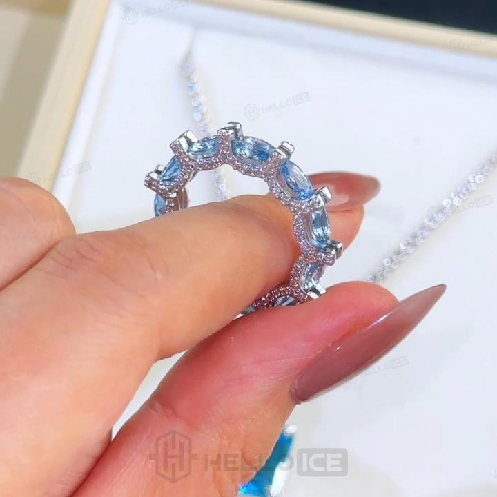 6.71ct. tw. Elegant Blue Oval Cut Diamond Wedding Band