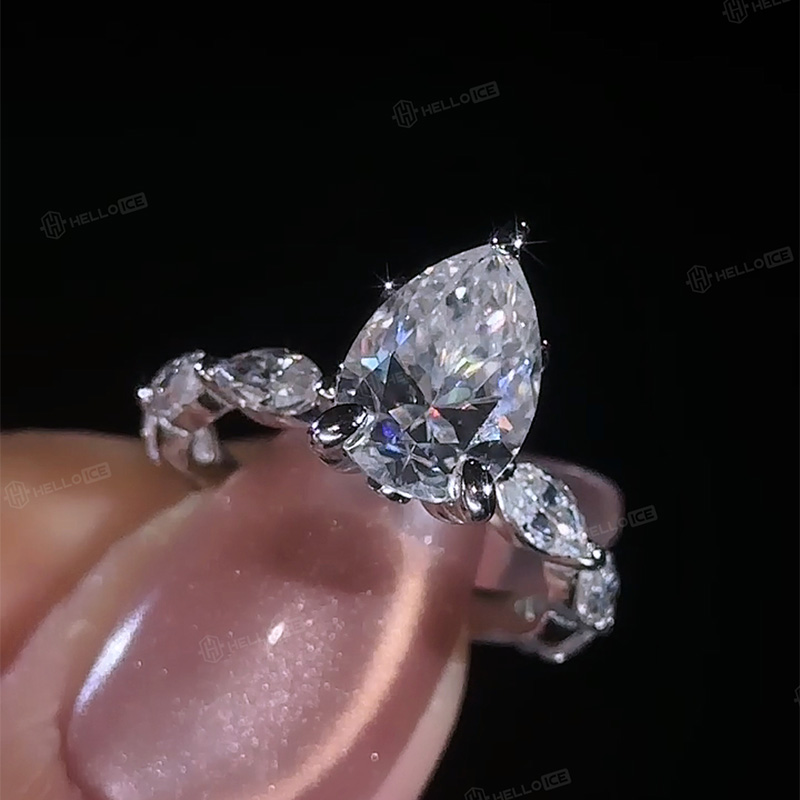 5.73CT Pear Cut VVS Moissanite Halo Engagement Ring 5.73CT Pear Cut VVS Moissanite Halo Engagement Ring