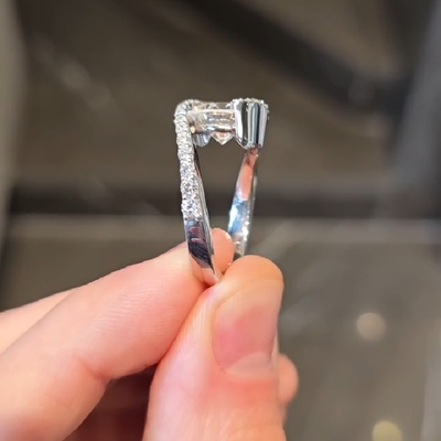 2.75CT Round Cut VVS Moissanite Pave Engagement Ring