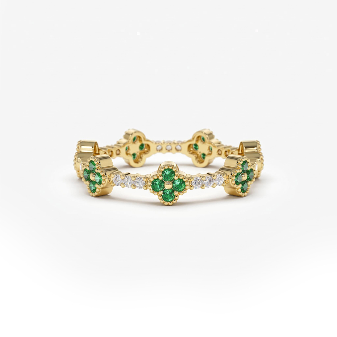 Four-Leaf Clover Pave Diamond Wedding Band Four-Leaf Clover Pave Diamond Wedding Band
