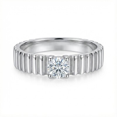 0.3CT Round Cut VVS Moissanite S925 Silver Solitaire Engagement Ring