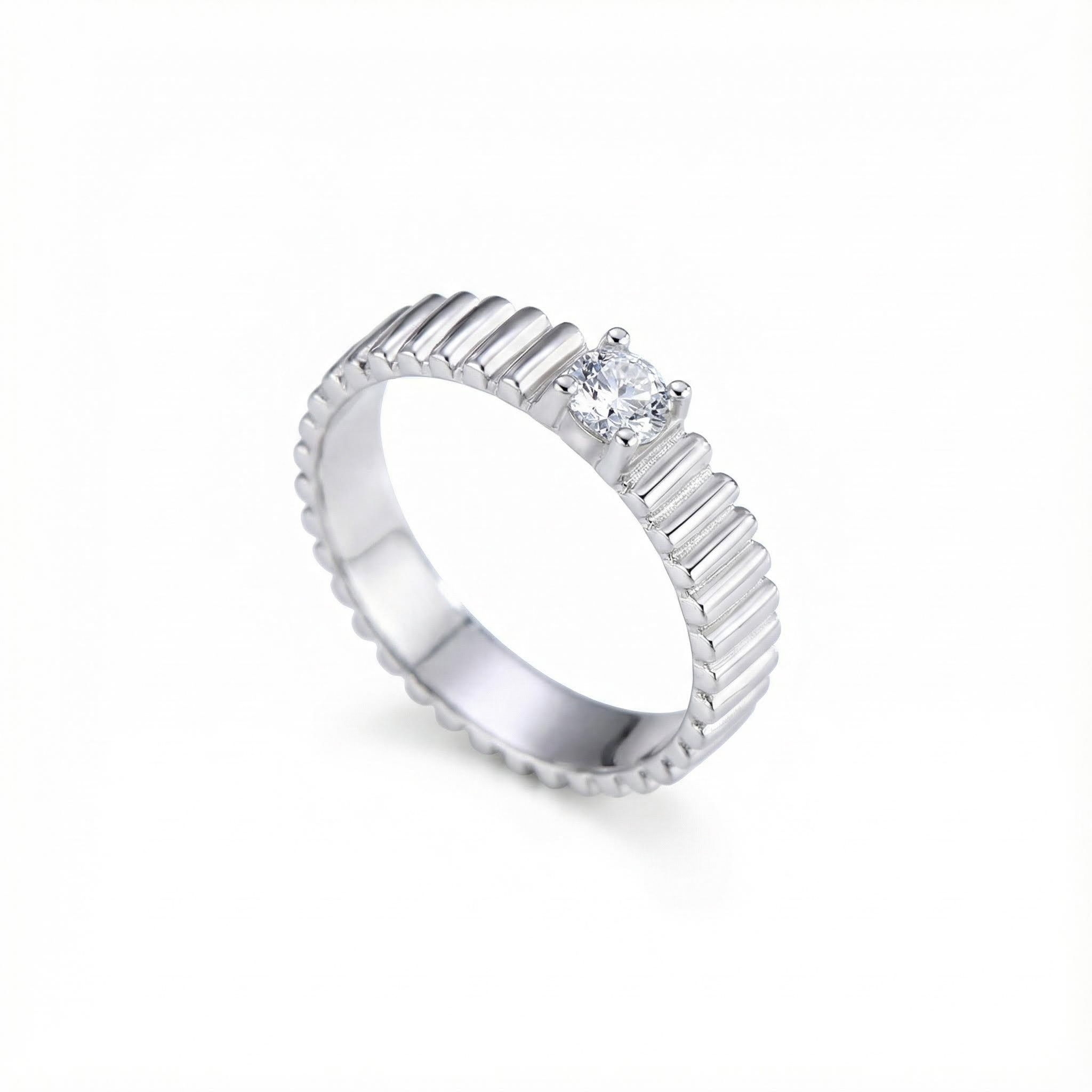 0.3CT Round Cut VVS Moissanite S925 Silver Solitaire Engagement Ring