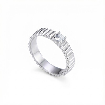 0.3CT Round Cut VVS Moissanite S925 Silver Solitaire Engagement Ring