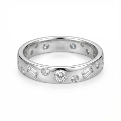 S925 Silver Flush Set Emerald & Round Cut Diamond Scatter Wedding Band