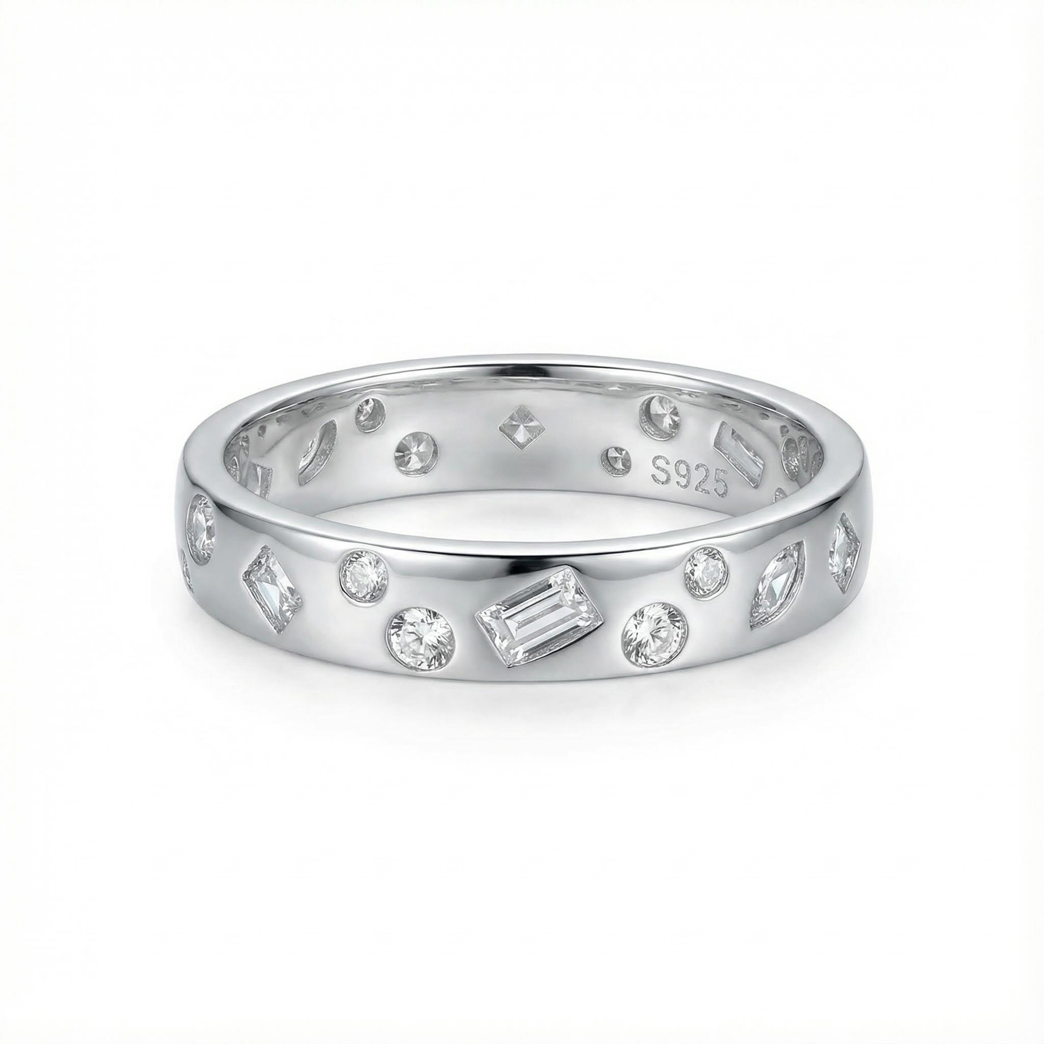 S925 Silver Flush Set Emerald & Round Cut Diamond Scatter Wedding Band