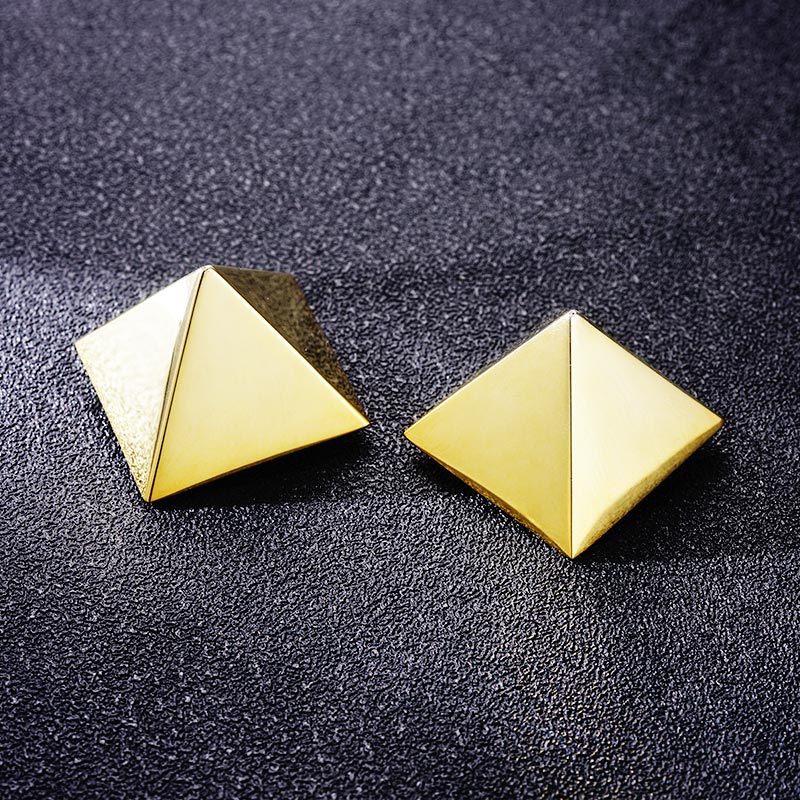 Unique Yellow gold Triangular Pyramid Earrings Deposit