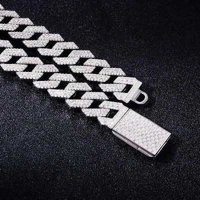 Custom 925S & VVS Moissanite Prong Cuban Link Chain