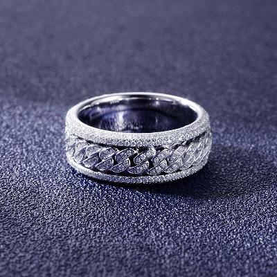 Custom S925 & VVS1 Moissanite Rotatable Cuban Link Ring