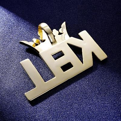 Custom S925 & VVS1 Baguette Moissanite Letter & Crown Pendant