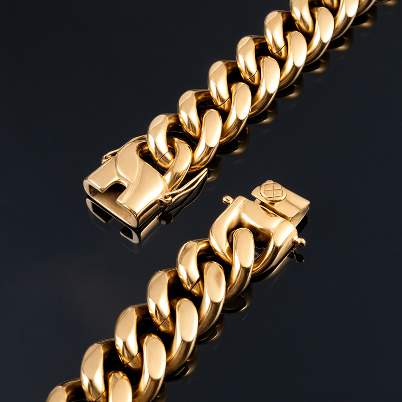 22mm Cuban Bracelet in 18K Gold