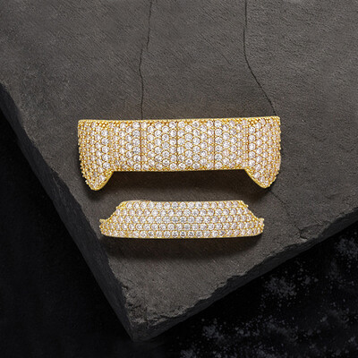 Iced Out Vampire Full Pave Fang Grillz Set