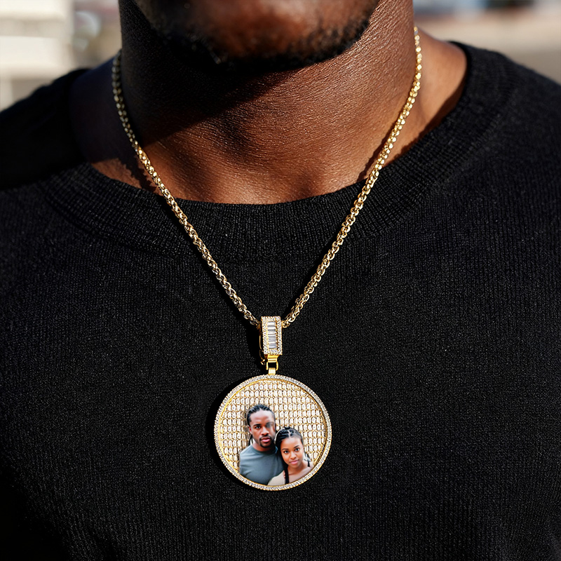 Custom Baguette Stones Round Shape Photo Pendant Custom Baguette Stones Round Shape Photo Pendant