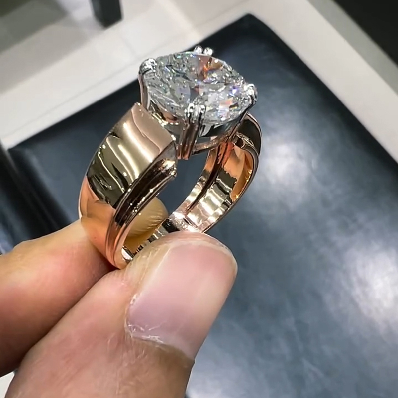 Iced Out 5CT Round Cut Men‘s Ring