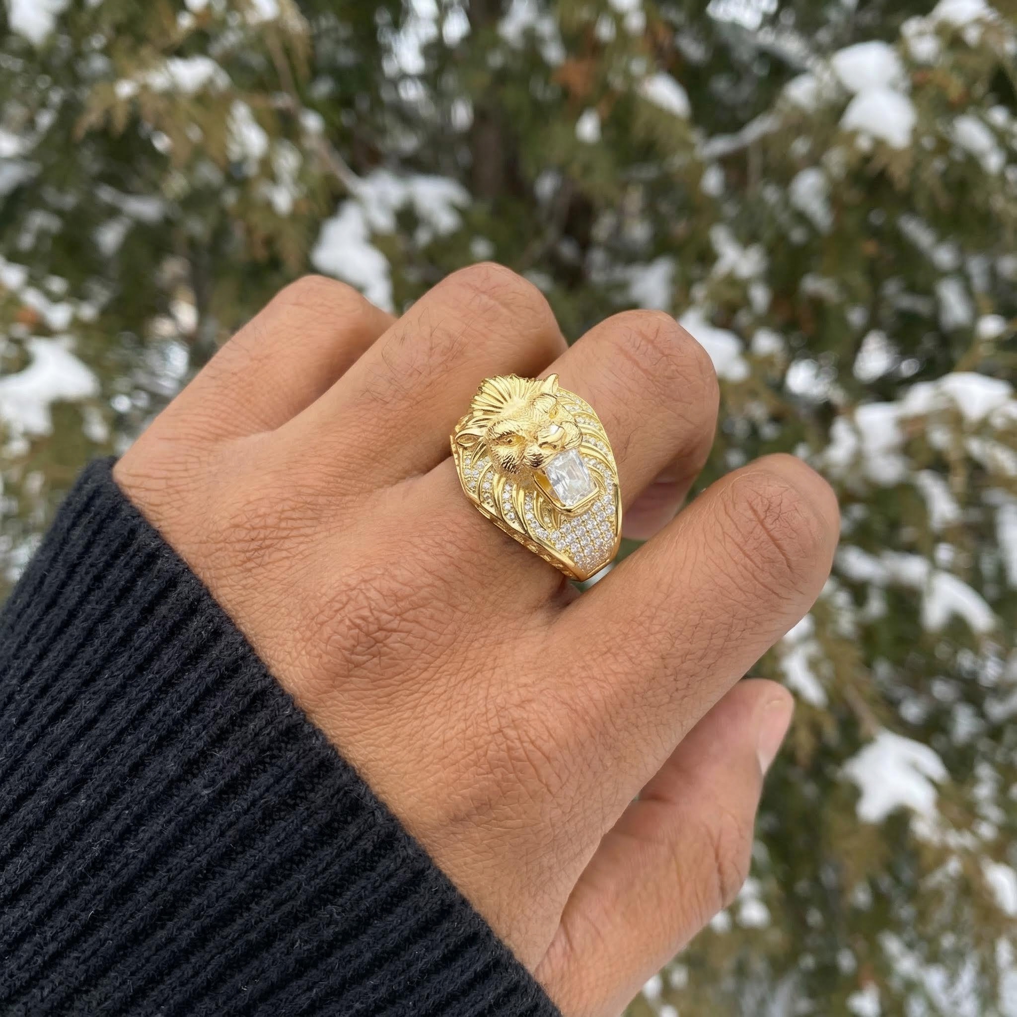 Iced Out Lion's Bite of Radiant Cut Diamons Ring in Gold Iced Out Lion's Bite of Radiant Cut Diamons Ring in Gold