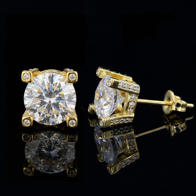 Brilliant Round Cut Stud Earrings