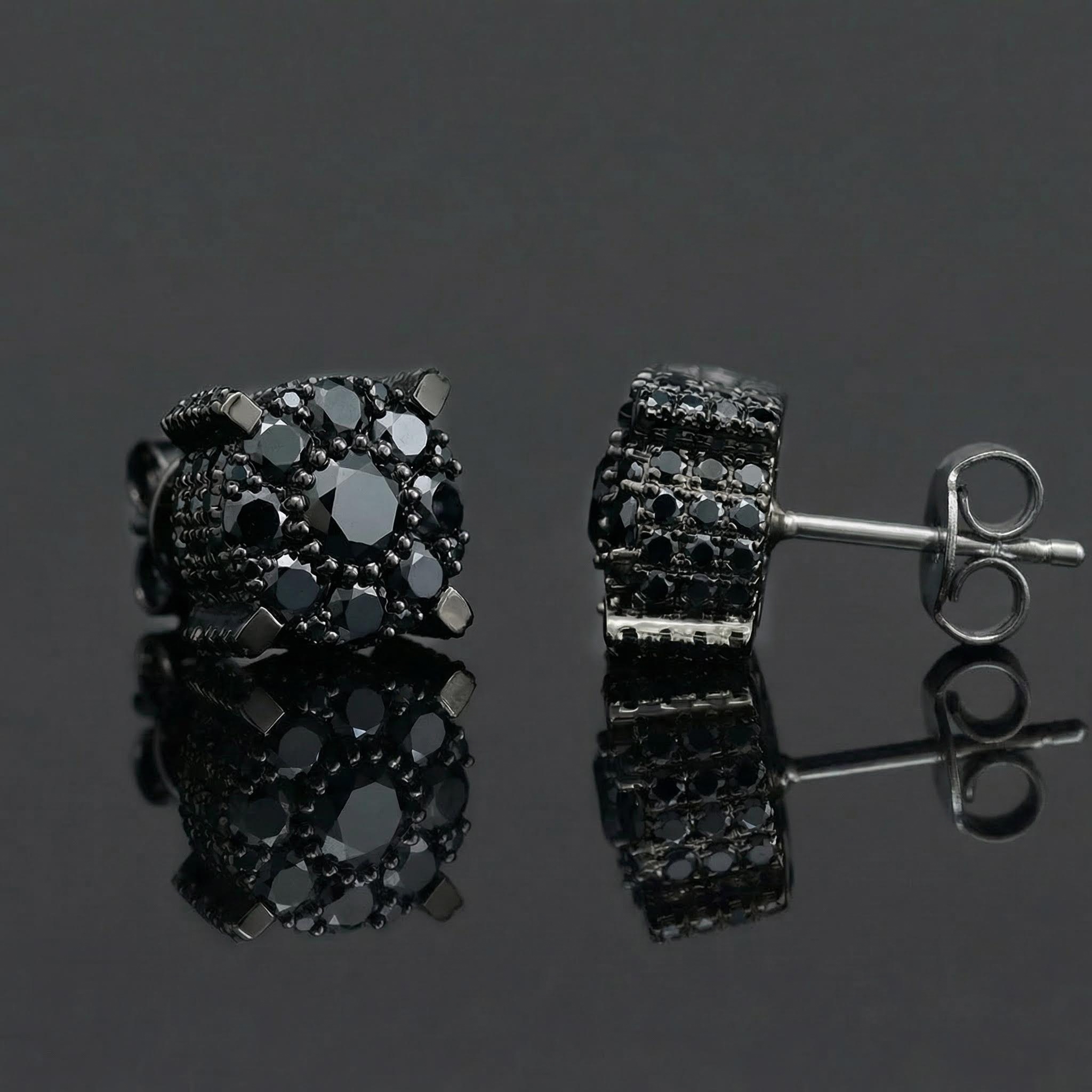 S925 Silver Micro Paved Black Moissanite Stud Earrings S925 Silver Micro Paved Black Moissanite Stud Earrings