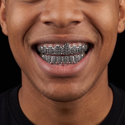 Iced Out Black Stone Classic Grillz Set