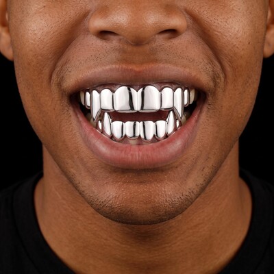 Vampire Fang Grillz Set