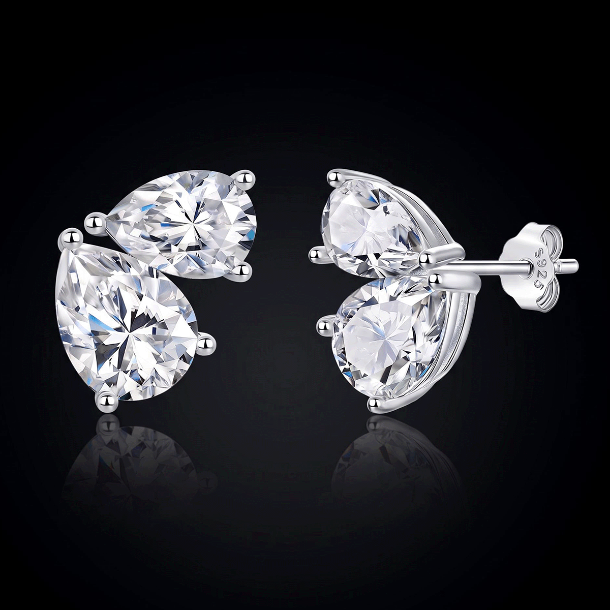 925 Silver & VVS1 Moissanite Twin Pear Cut Stud Earrings 925 Silver & VVS1 Moissanite Twin Pear Cut Stud Earrings