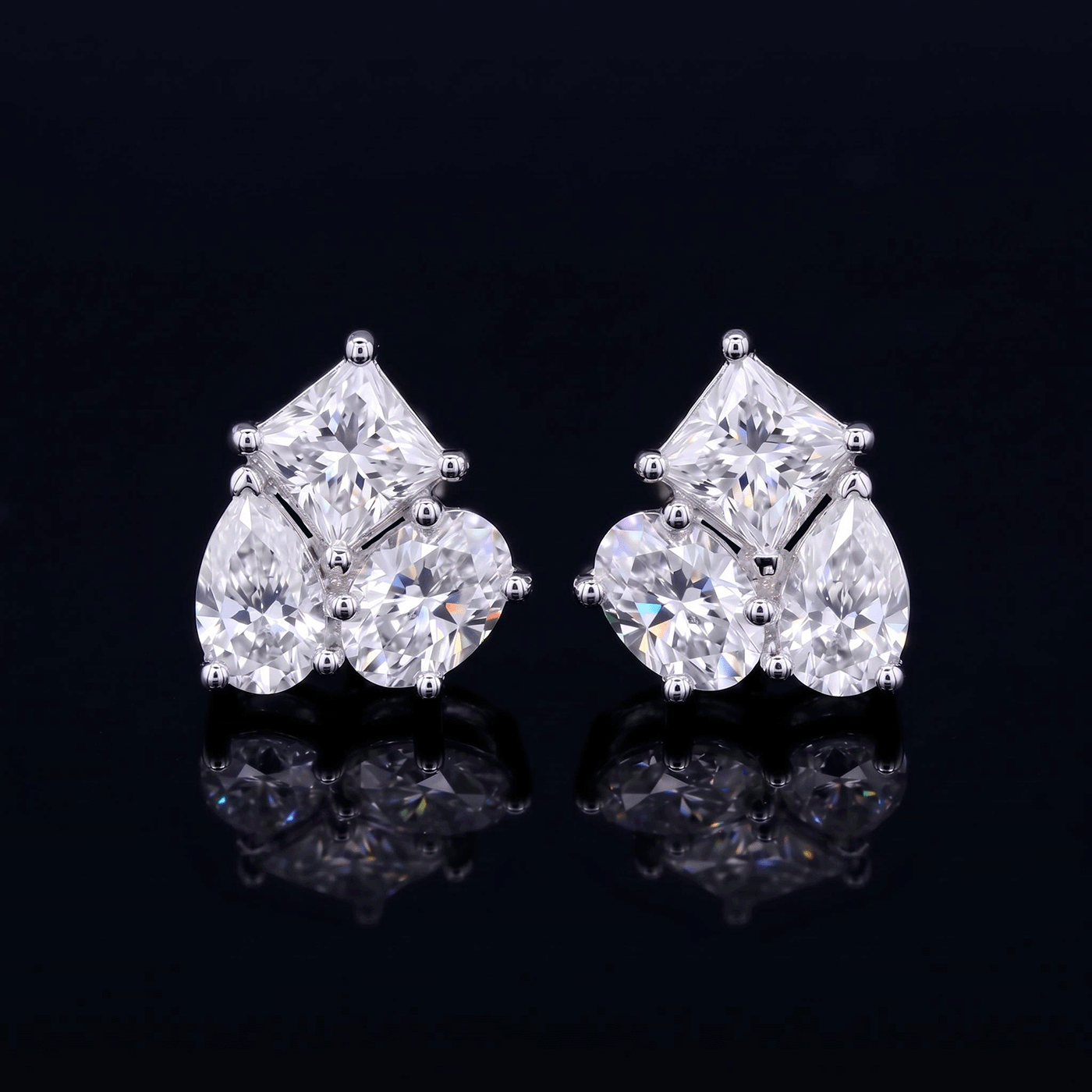 925 Silver & VVS1 Moissanite Multi-Cut Stud Earrings 925 Silver & VVS1 Moissanite Multi-Cut Stud Earrings