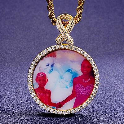 Custom S925 & VVS1 Moissanite Unique Round Picture Pendant Deposit