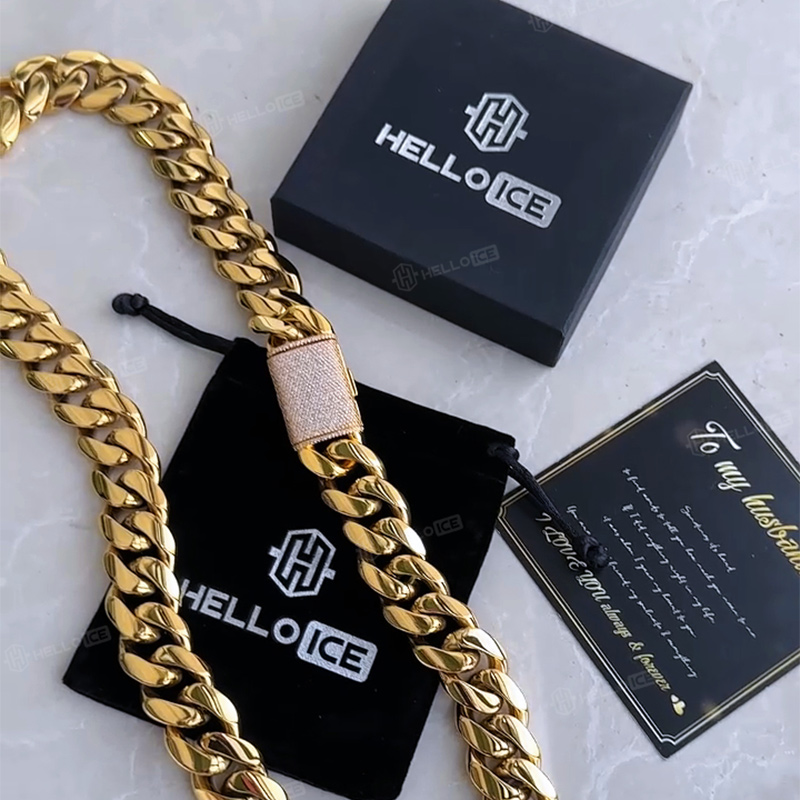 20mm/22mm Iced Clasp Cuban Chain in Gold 20mm/22mm Iced Clasp Cuban Chain in Gold