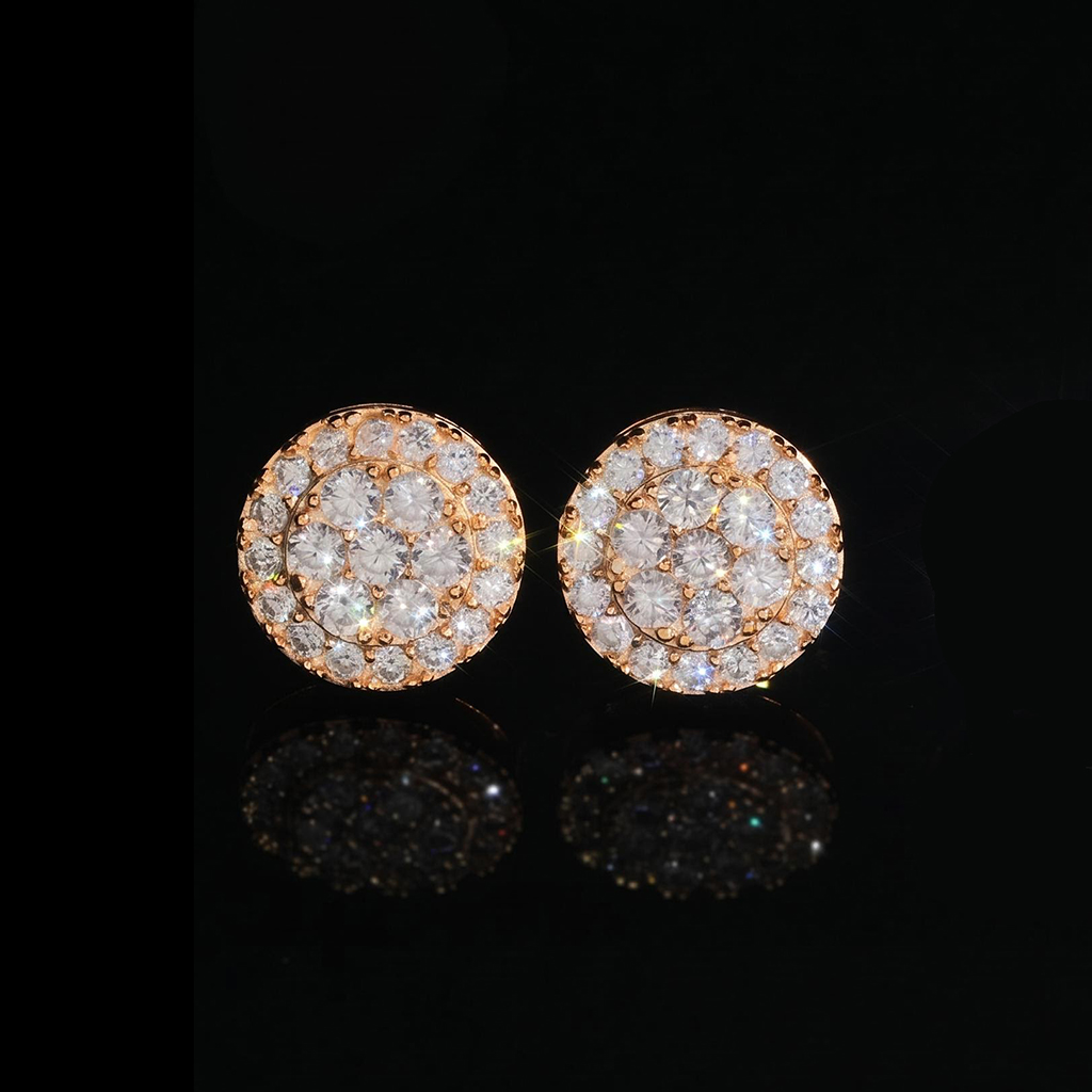 925 Silver & VVS1 Moissanite Flower Halo Stud Earrings 925 Silver & VVS1 Moissanite Flower Halo Stud Earrings
