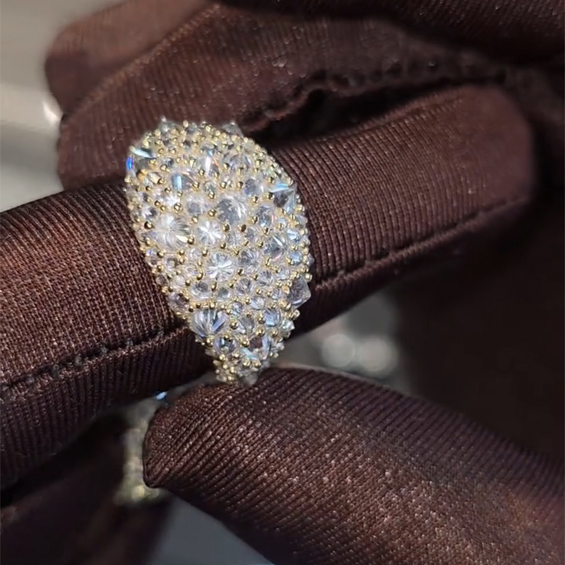 925S & VVS Moissanite Inverted Diamond Brilliant Round Cut Ring