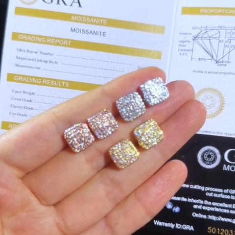 925 Silver & VVS1 Moissanite Square Earrings 925 Silver & VVS1 Moissanite Square Earrings