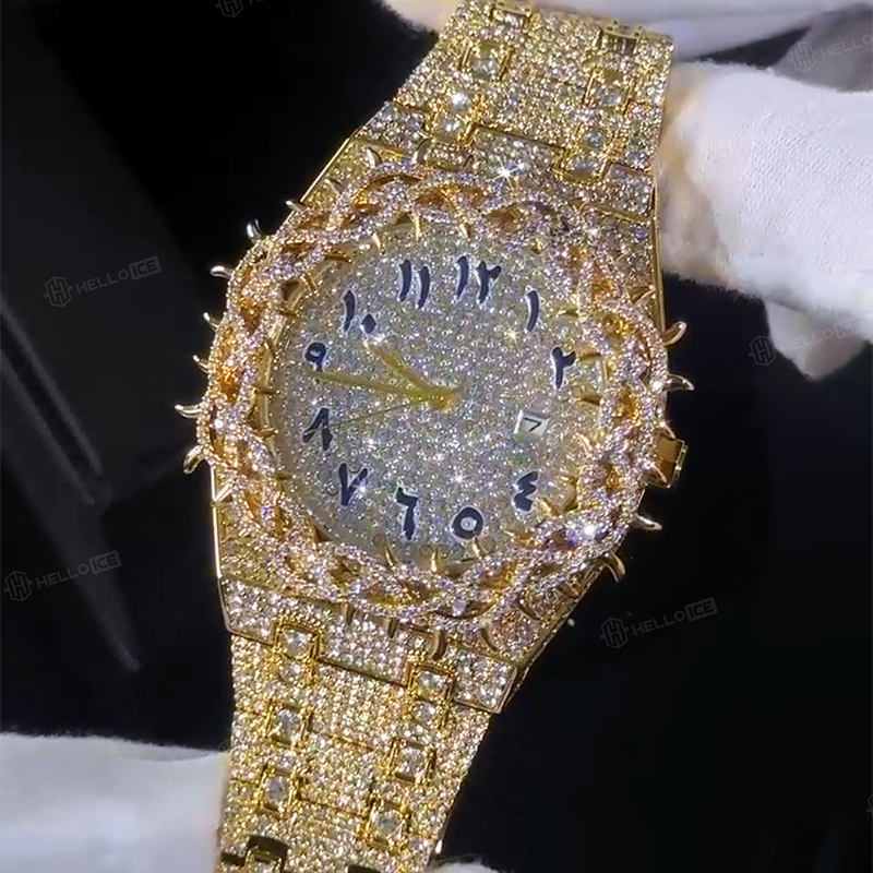 Iced Out Thorn Crown Men's Watch in Gold Iced Out Thorn Crown Men's Watch in Gold