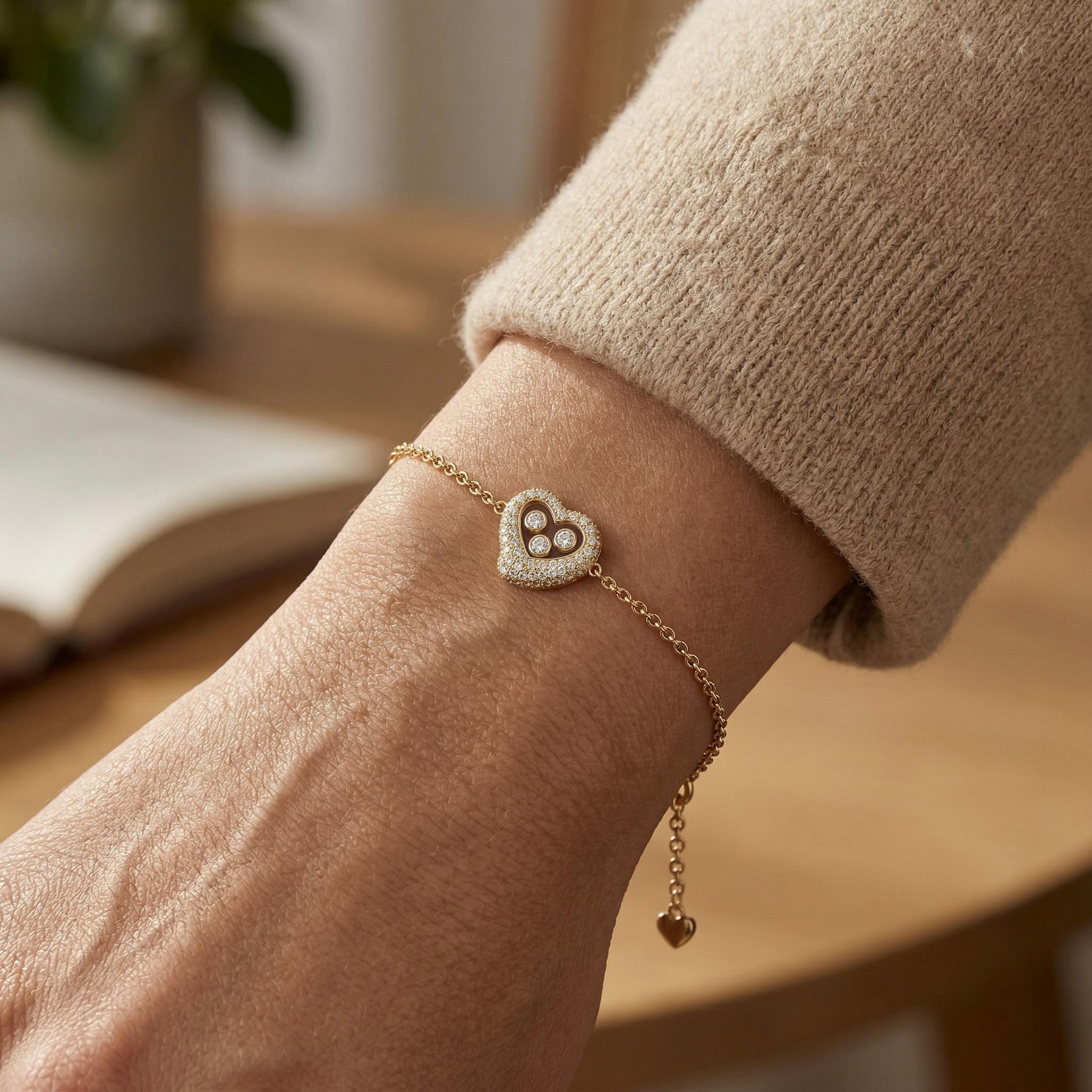 1.2 ct.tw Dancing Diamond Transparent Heart Shape S925 Silver Bracelet