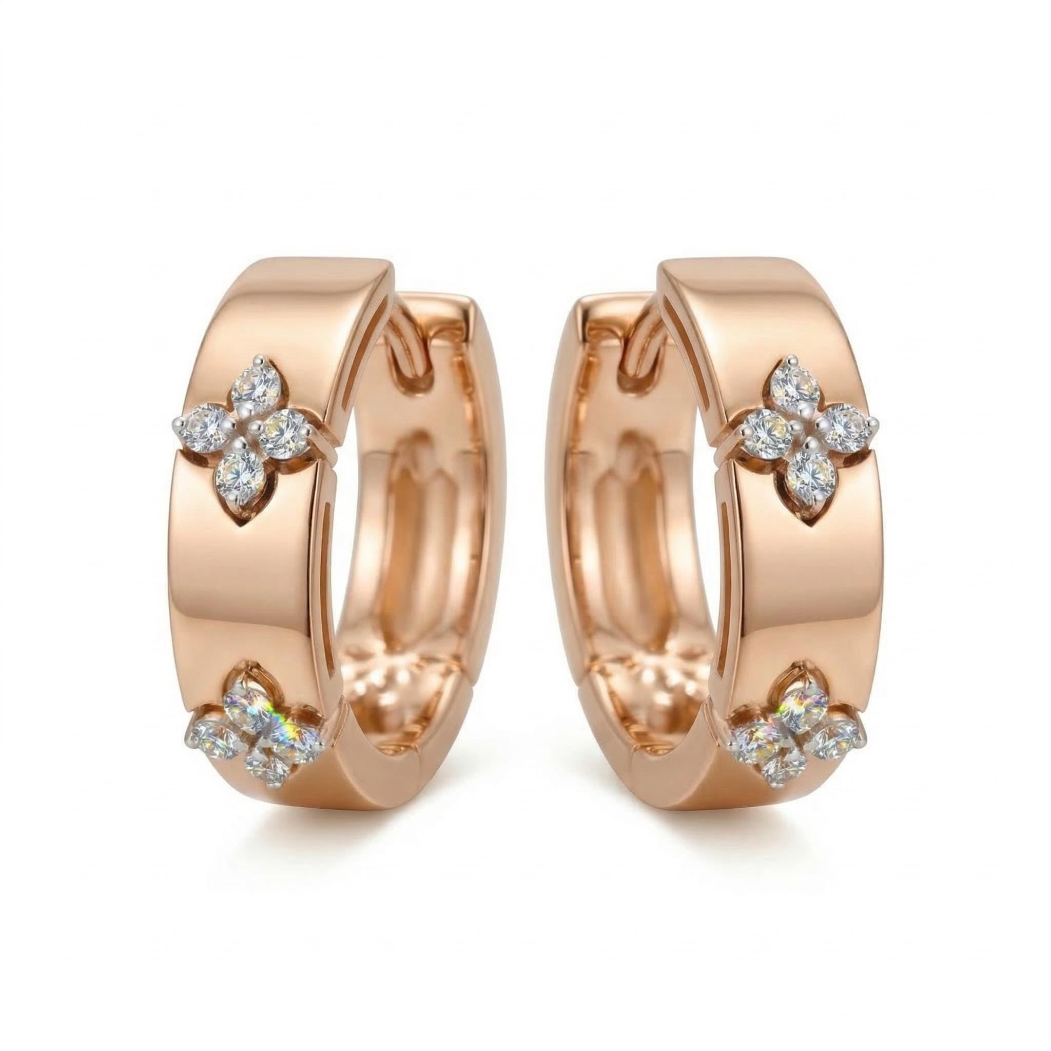 0.16 ct.tw. Clover Design VVS Moissanite S925 Silver Hoop Earrings