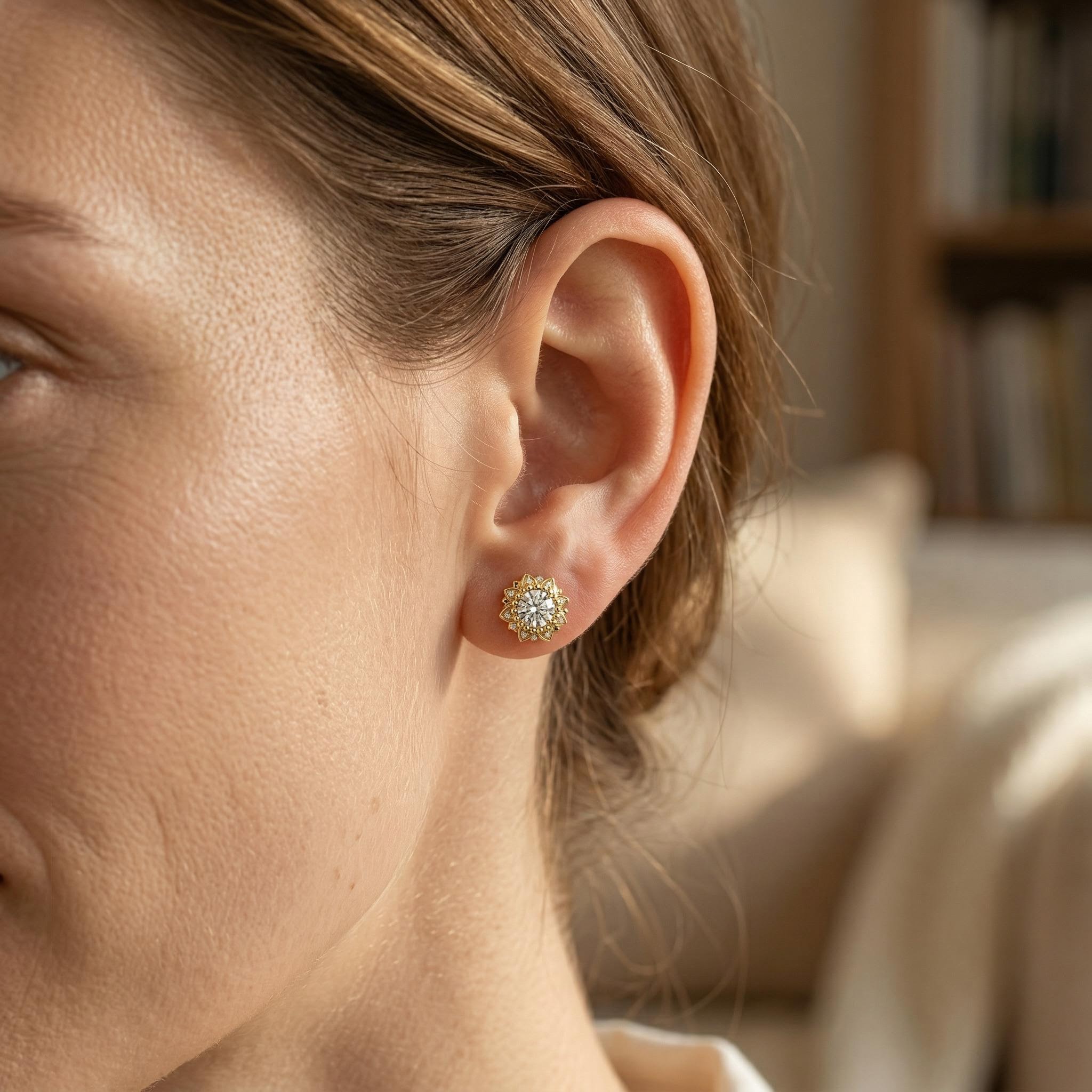 1.9 ct.tw Sunflower Round Cut S925 Silver Stud Earrings