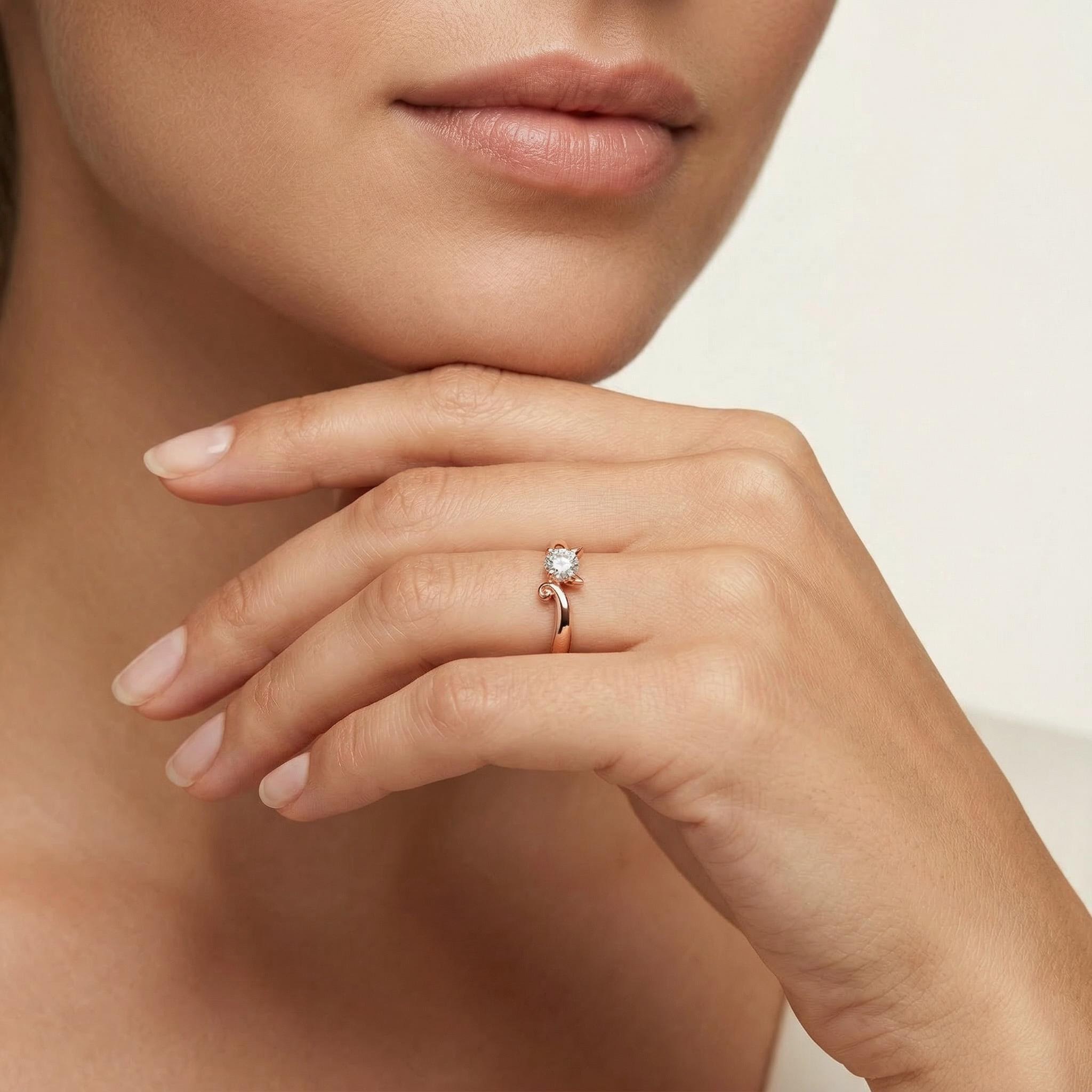 0.3 ct.tw. Cat-Themed Round Cut VVS Moissanite S925 Silver Ring