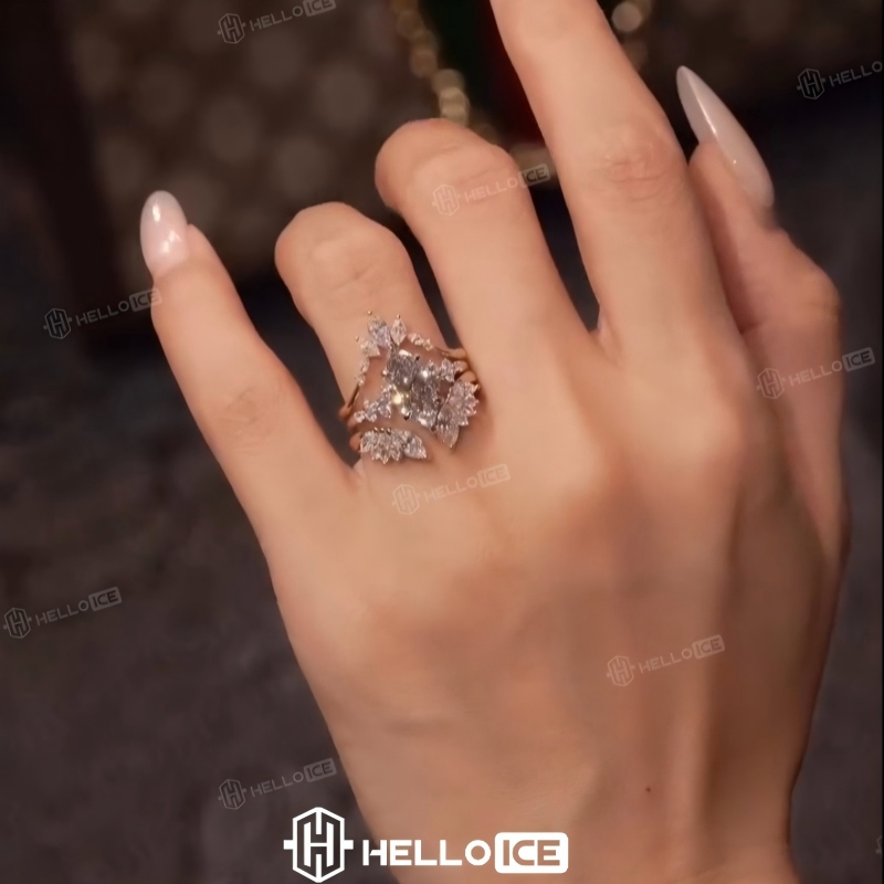 1.6ct. tw. Nature-inspired Marquise 3-Piece Stackable Bridal Ring Set 1.6ct. tw. Nature-inspired Marquise 3-Piece Stackable Bridal Ring Set