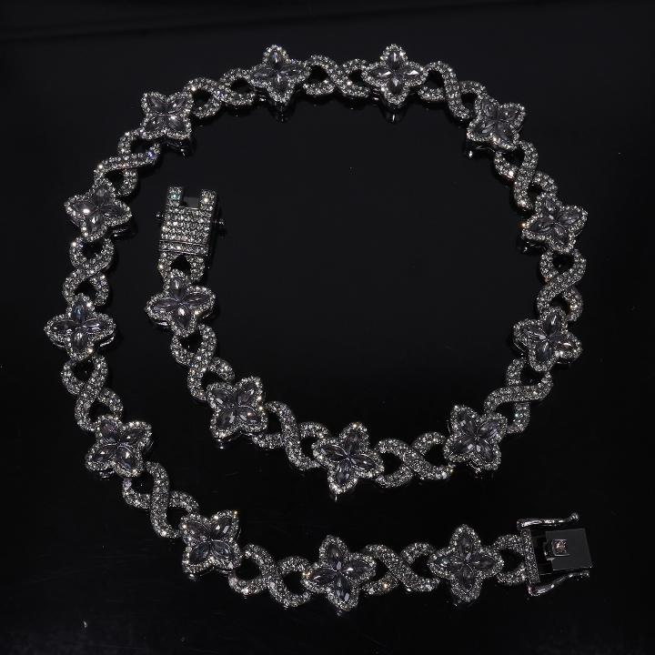 Iced Out Clover Infinity Chain in Black Gold
