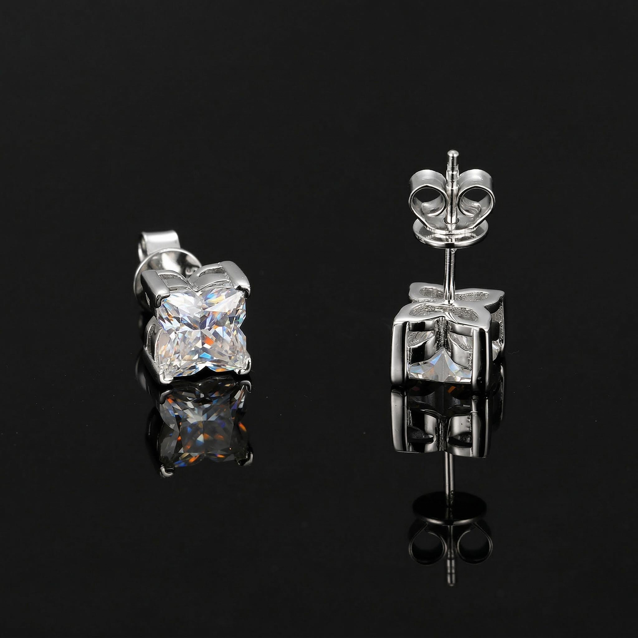 925S & VVS Moissanite Princess-Cut Four-Leaf Clover Earrings